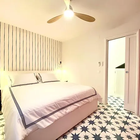 Golden Mile Front Line