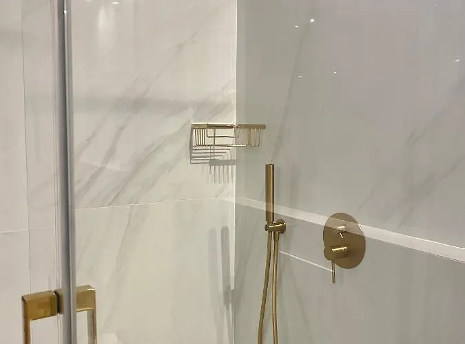 Golden Mile Front Line *