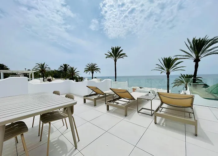 Golden Mile Front Line *