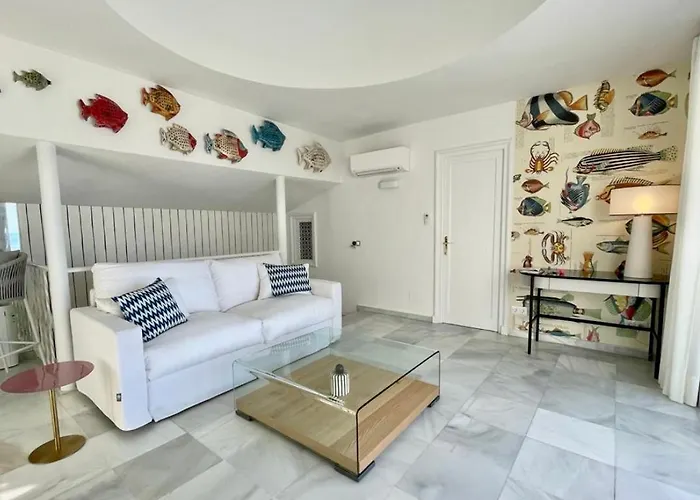 Golden Mile Front Line Apartment